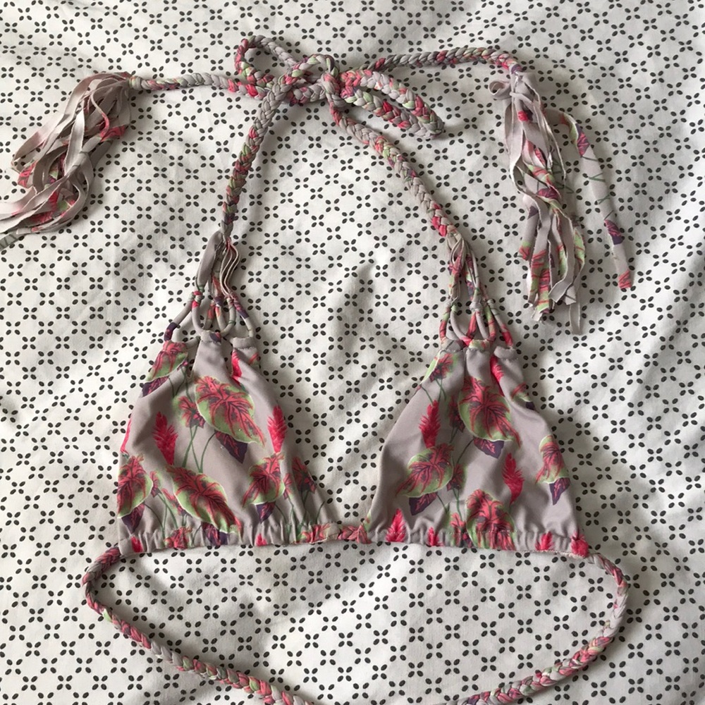 ACACIA VINTAGE HAWAII TUNNELS TOP